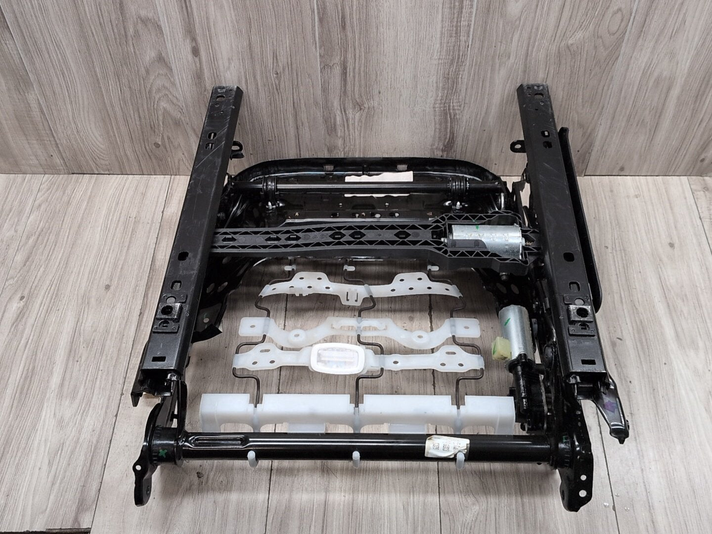2019-2026 BMW 330i G20 Front Left Driver Seat Lower Track Frame Assembly 3013999