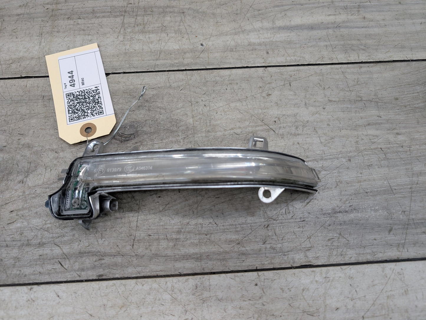 OEM BMW F22 F30 F32 F33 F87 Left Driver Side Mirror Turn Signal Light Indicator