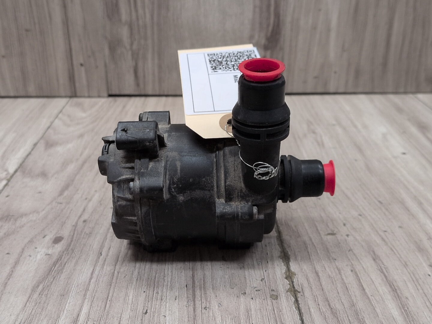2019 - 2026 BMW X5 G05 Engine Motor Cooling Auxiliary Water Pump 8638237 N63B44M3