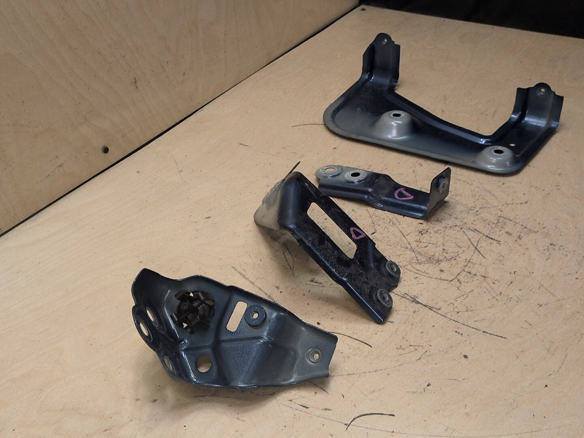 2019-2026 BMW X5 G05 Front Left Driver Fender Brackets SET 7418217 OEM