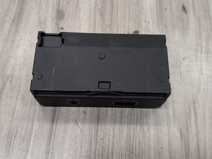 18-24 OEM AUDI A4 A5 Q5 S4 SQ5 Center Console USB Port Aux Jack Port Connection