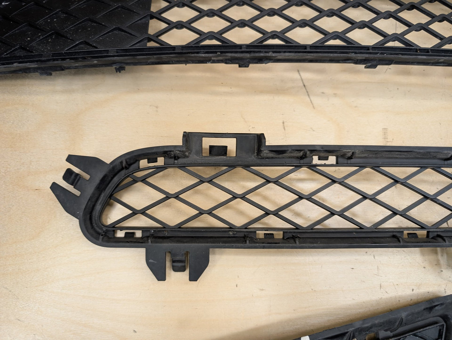 2011-2016 BMW X3 F25 Front Left Right Center Bumper Cover Grilles SET 7210470