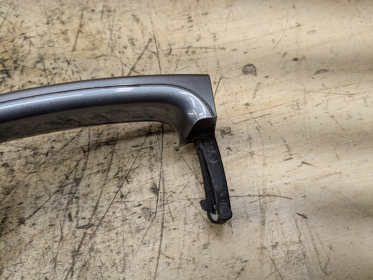2008-2013 BMW 135i E88 Front Left Driver Door Handle w/ Comfort Access OEM