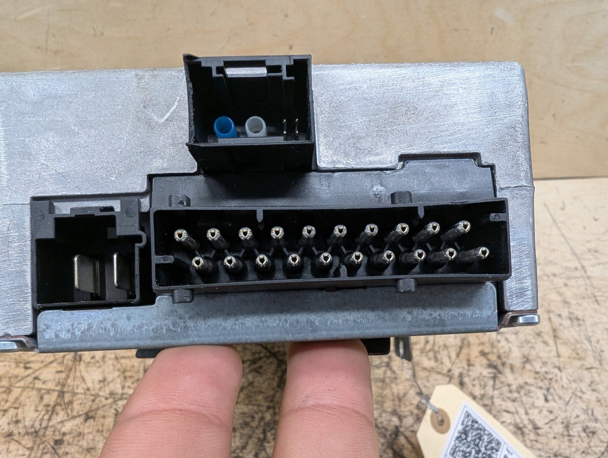 2016-2019 BMW 740Li G12 Stereo Audio Amp Amplifier 9393187 OEM