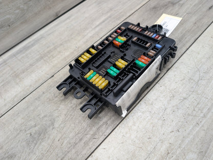 2014 - 2019 BMW 340 F34 Rear Power Distribution Fuse Box 9389070 B58B30M0