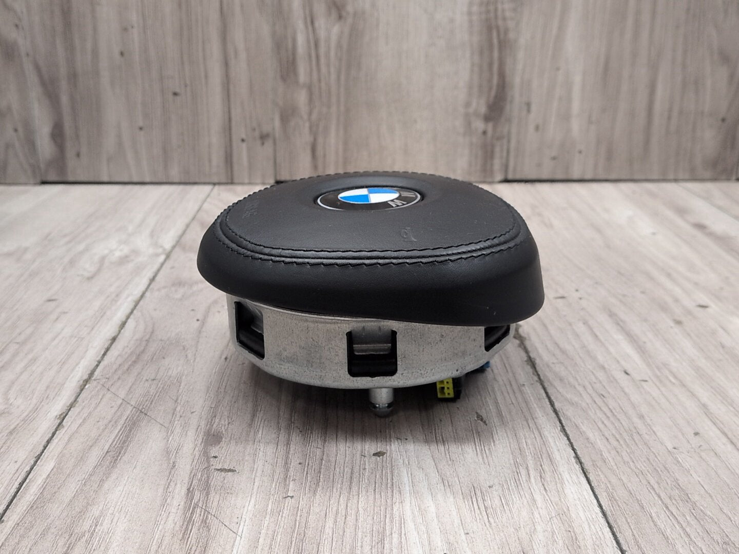 OEM BMW F90 F95 F97 G01 G12 G30 M5 M8 Front Driver Steering Wheel Airbag Air Bag