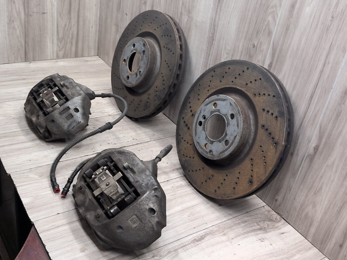 10-16 Mercedes-Benz E550 W212 4Matic Front Left Right Brake Calipers Brembo SET