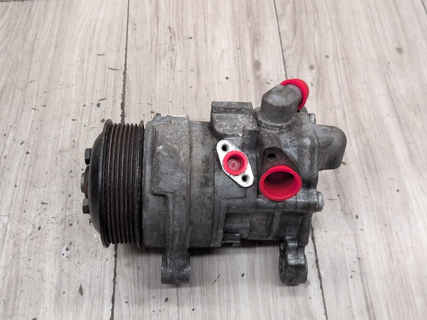 14-19 OEM BMW F15 F16 F85 F86 X5 X5M Engine N63 S63 Power Steering Pump w Pulley
