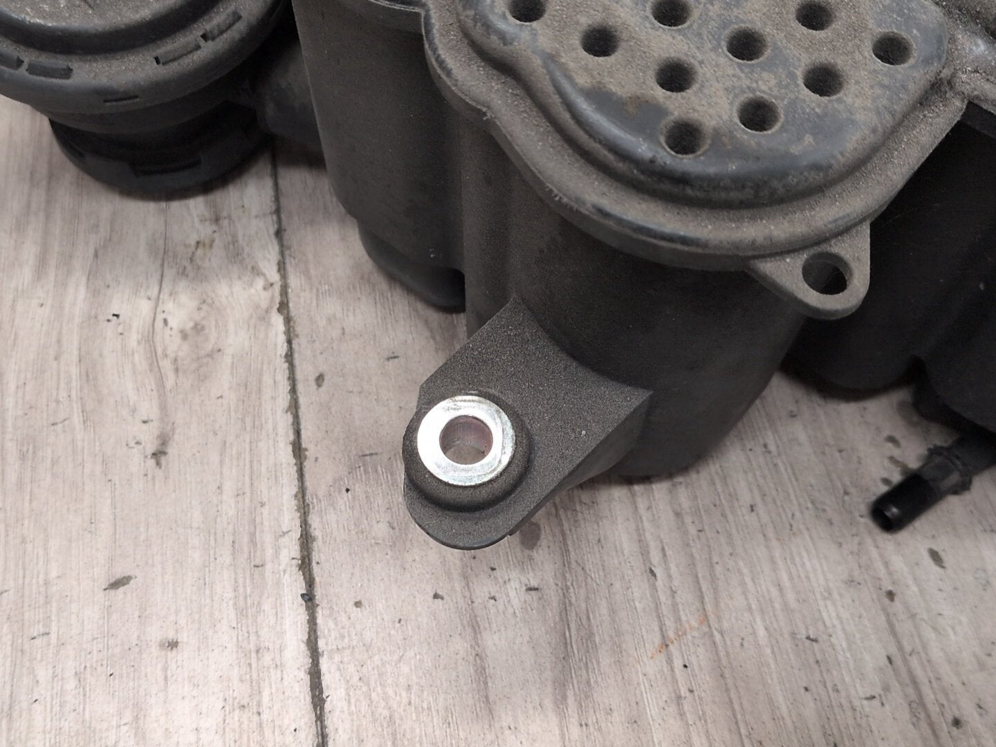08-18 OEM Audi A4 A5 A6 A7 Q5 RS5 S4 S5 SQ5 Fuel Vapor Charcoal Canister