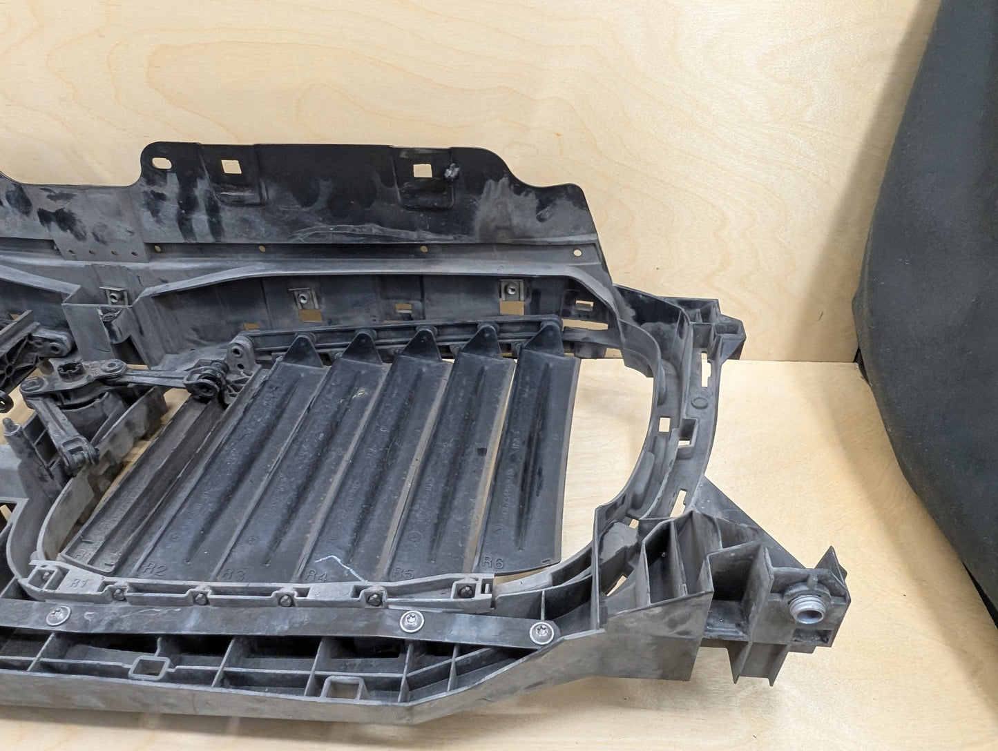 18-21 OEM BMW G01 G02 X3 X4 Front Upper Kidney Grille Air Flap Intake Shutter