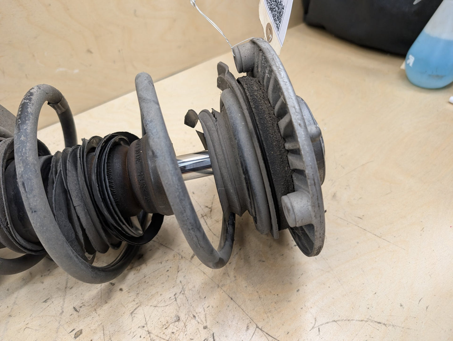 2012-2018 BMW 328i F30- Front Left or Right Spring Strut Shock Absorber PN: 6791579