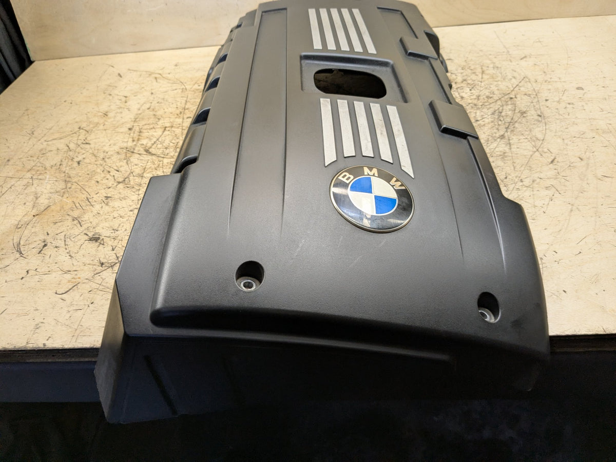 OEM BMW E88 E90 E92 E93 Engine Cover N54 Head Cylinder Ignition Coil Covering