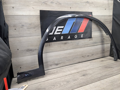 2018 - 2024 BMW X3 G01 Front Right Passenger Fender Flare Arch Trim Molding 8064822 B58B30O1