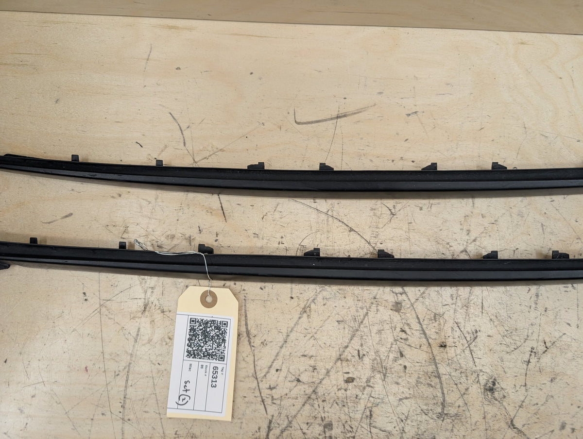 2019-2026 BMW M340i G20 Windshield Drip Trim Molding SET 7427873 OEM