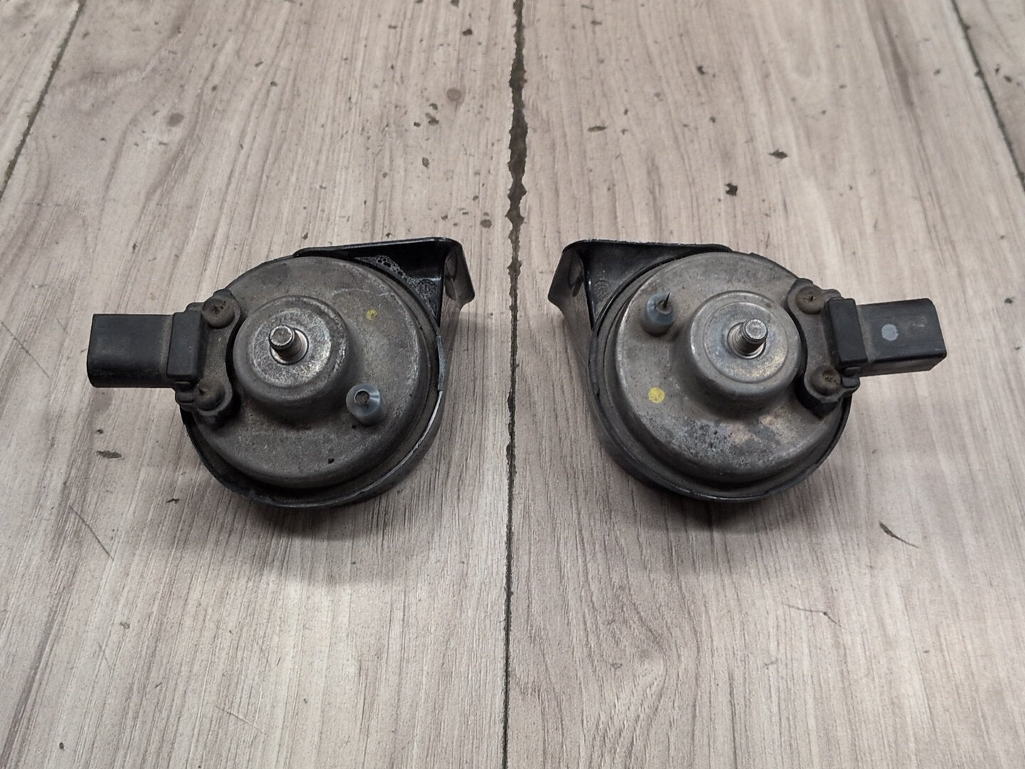 OEM BMW F90 G12 G14 G15 G16 G30 530 540 M550 750 M5 Horn Tone Signal HIGH PITCH
