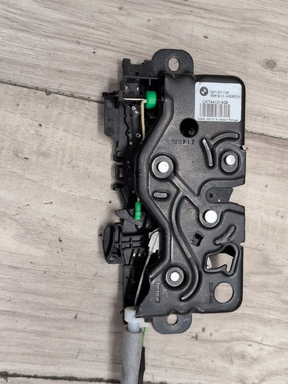 2019-2026 BMW M340i G20 Liftgate Trunk Lid Liftgate Lock Latch Actuators SET 7441014 OEM