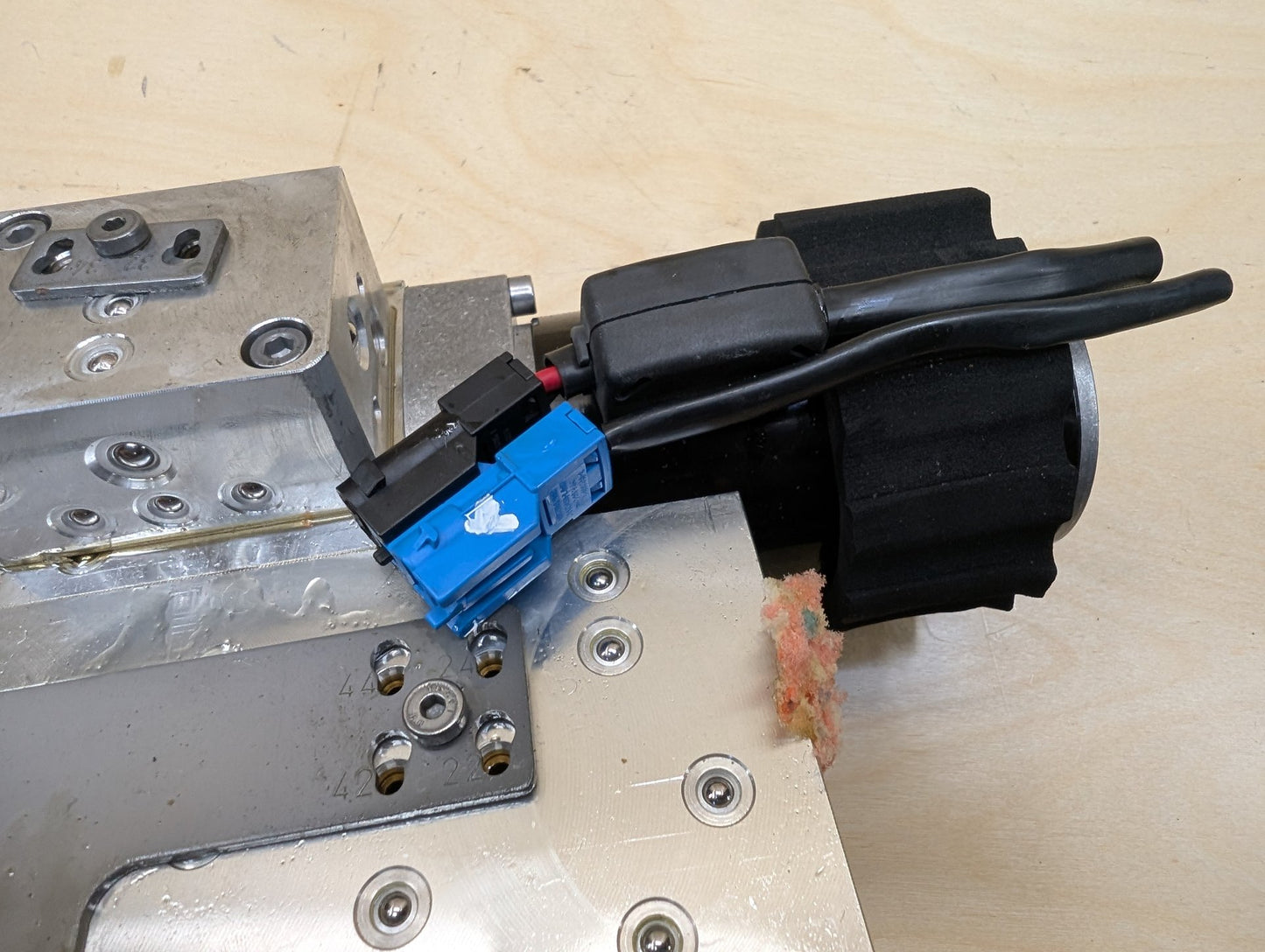 07-13 OEM BMW E93 M3 328 335 Convertible Hardtop Roof Pump Hydraulic Motor Unit
