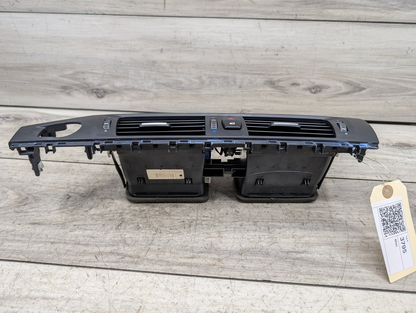2011 - 2017 BMW X3 F25 Dashboard Dash Board Middle Center Air Vent 9184743 N20B20A