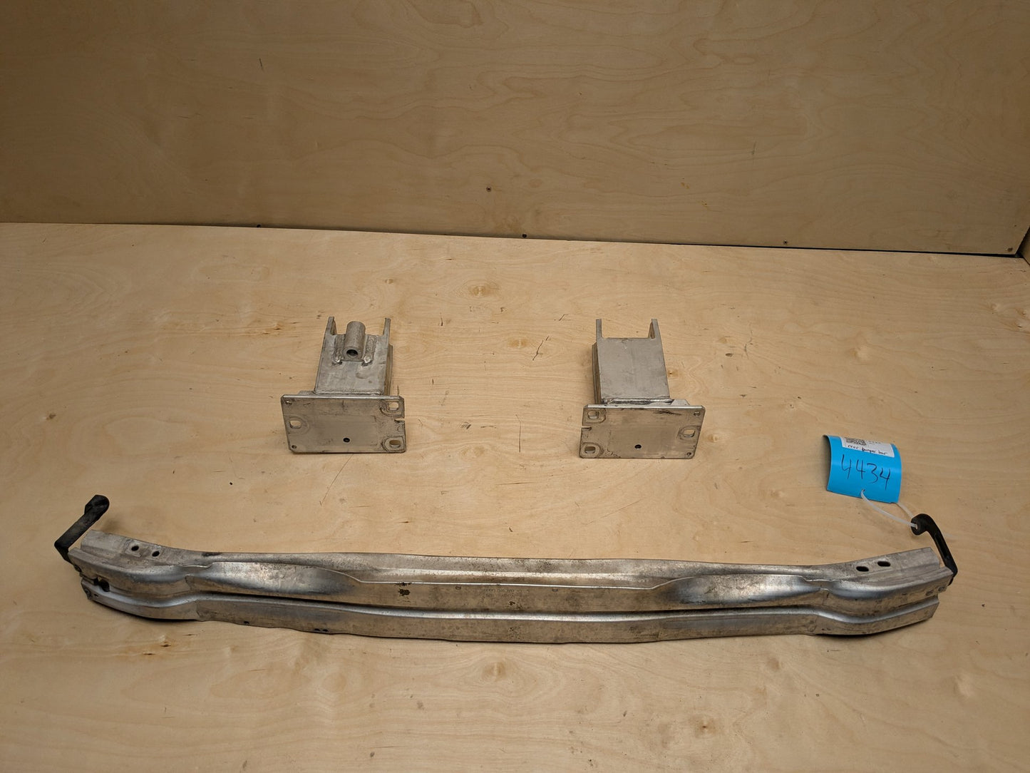 2008 - 2017 Audi S5 8T Front Bumper Reinforcement Rebar Bar 8K0807113F