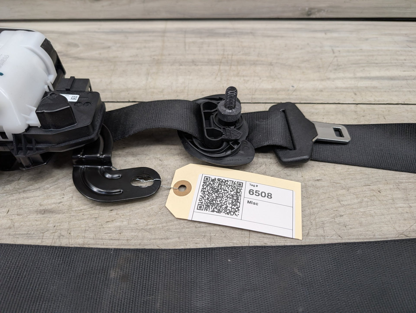 17-23 OEM BMW F90 G30 530 540 M550 M5 Front Left Driver Seatbelt Retractor Black