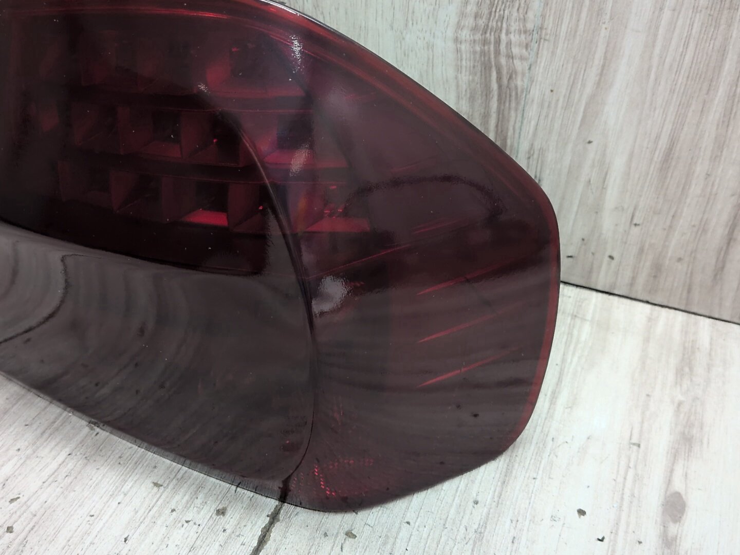 09-11 OEM BMW E90 328 335 M3 LCI Rear Right Passenger Side Outer Tail Light