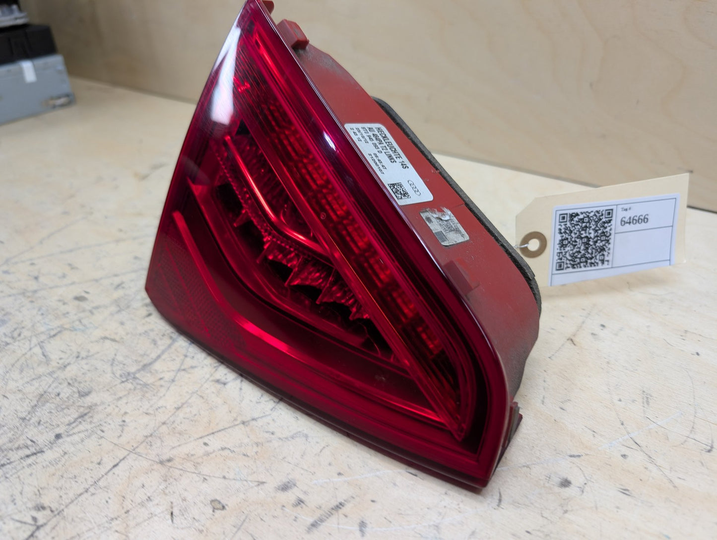 2011-2017 Audi RS5 8T Rear Left Driver Inner Tail Light 8T0945093D OEM