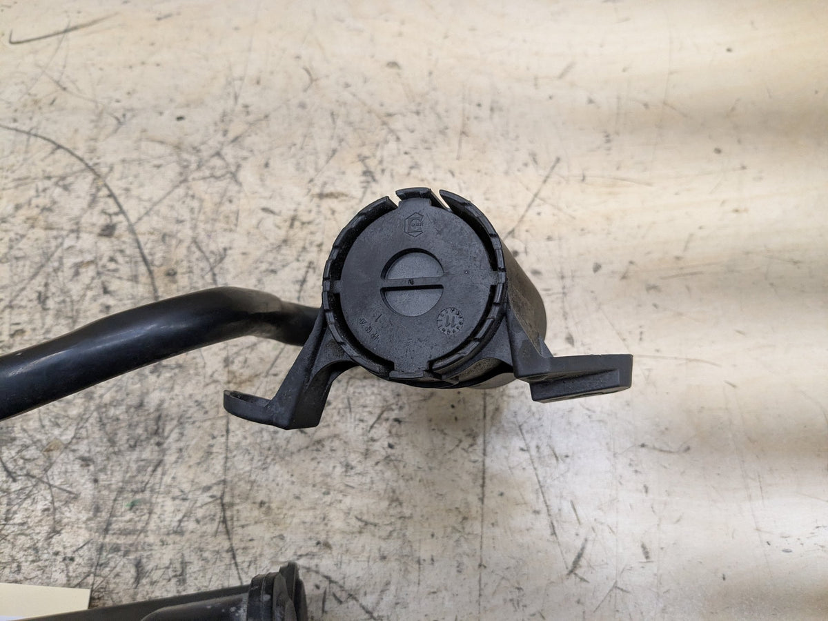 2007-2013 BMW 328i E92 Fuel Vapor Charcoal Canister 7165340 OEM