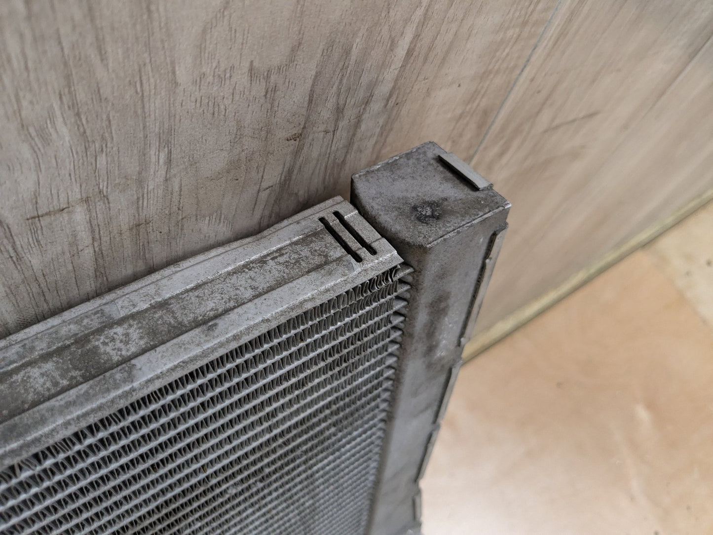 2015 - 2019 BMW X6 F86 Cooling Radiator 7594020 S63B44T2
