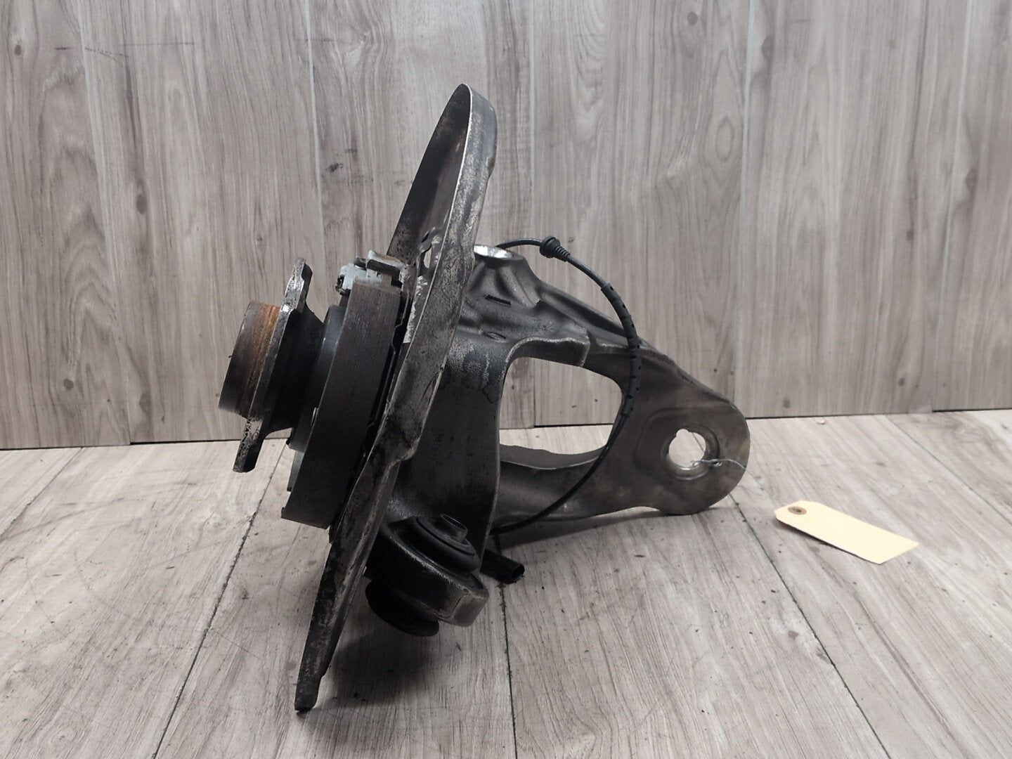 2014 - 2018 BMW X5 F85 Rear Right Passenger Control Arm Knuckle Knee Assembly 6877218 S63B44T2