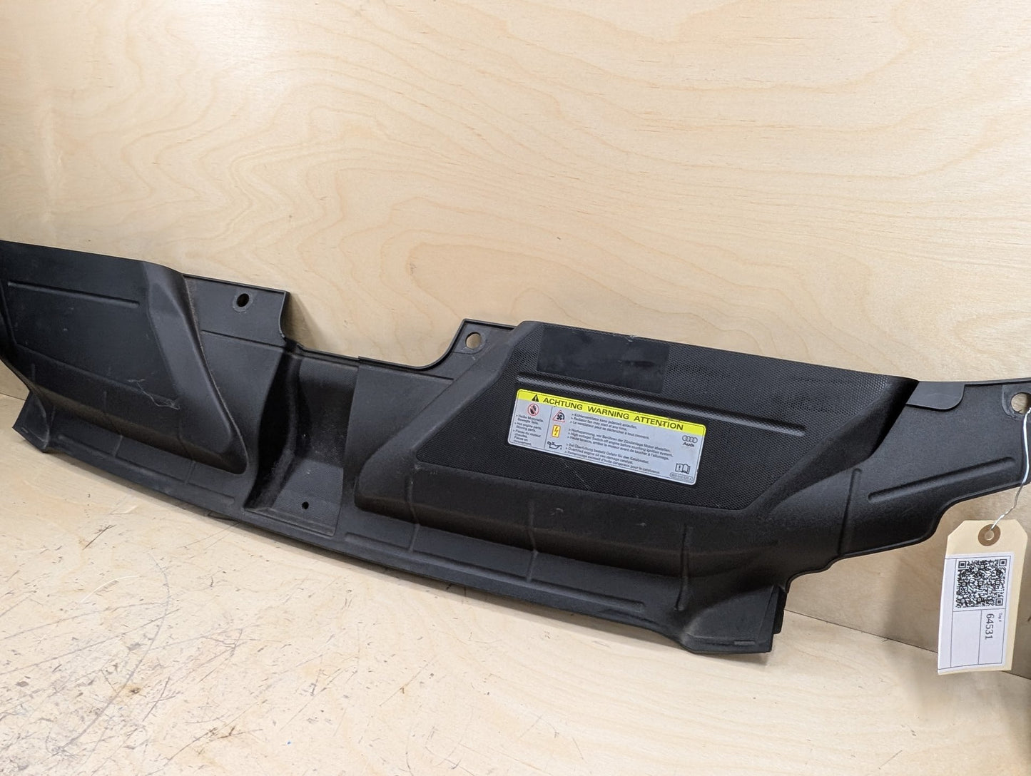 2011-2017 Audi RS5 8T Radiator Support Upper Cover Panel 8T0807081E