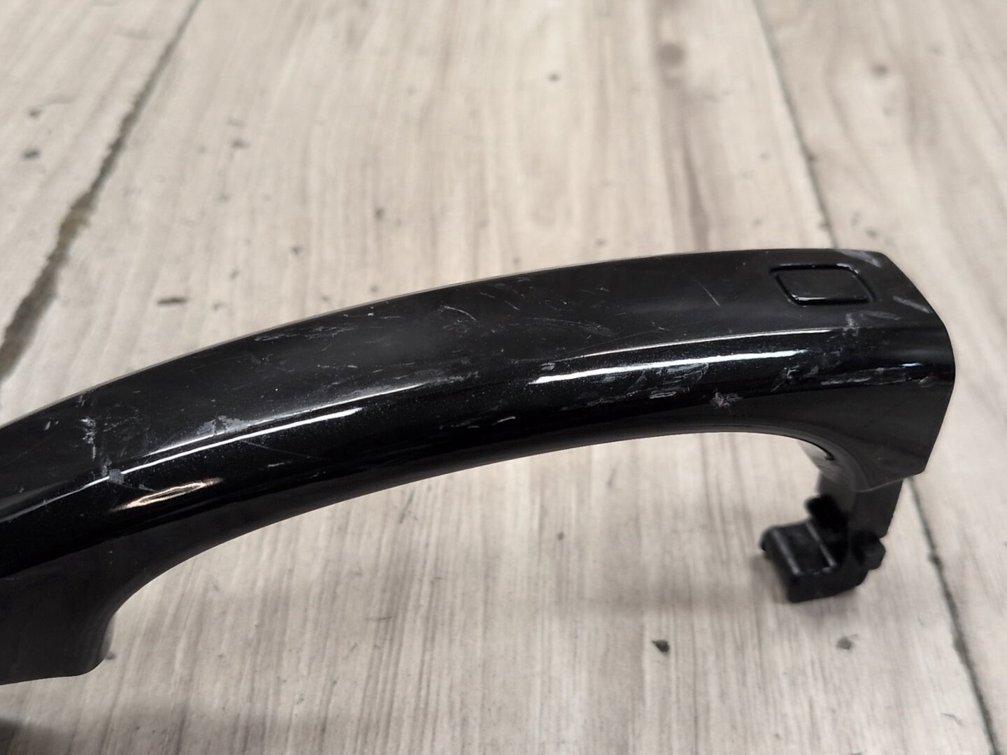 2015-2018 Audi Q3 8U Front or Rear Right Passenger Exterior Door Handle 8T0837205A
