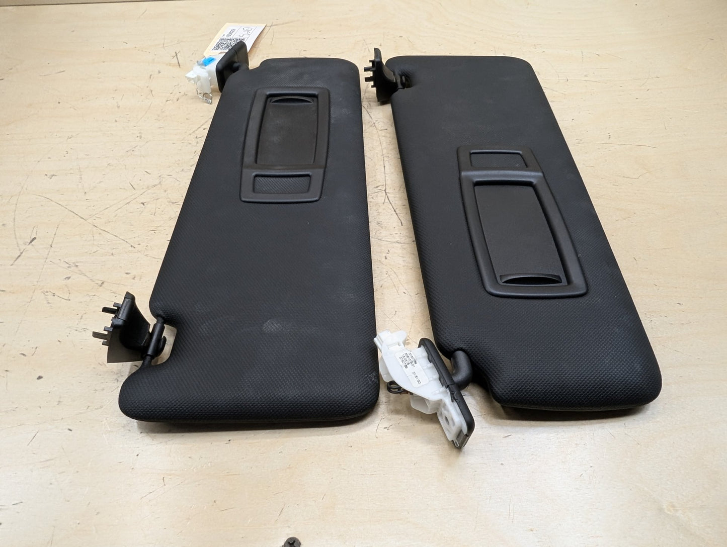 OEM BMW F30 F31 F32 F36 F80 F82 M3 M4 Left Right Interior Sun Visor PAIR Black