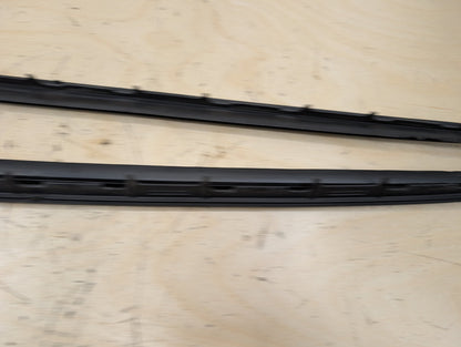 2012-2018 BMW 328i F30 Front Left Right Side Windshield Drip Trim Molding SET 7258188