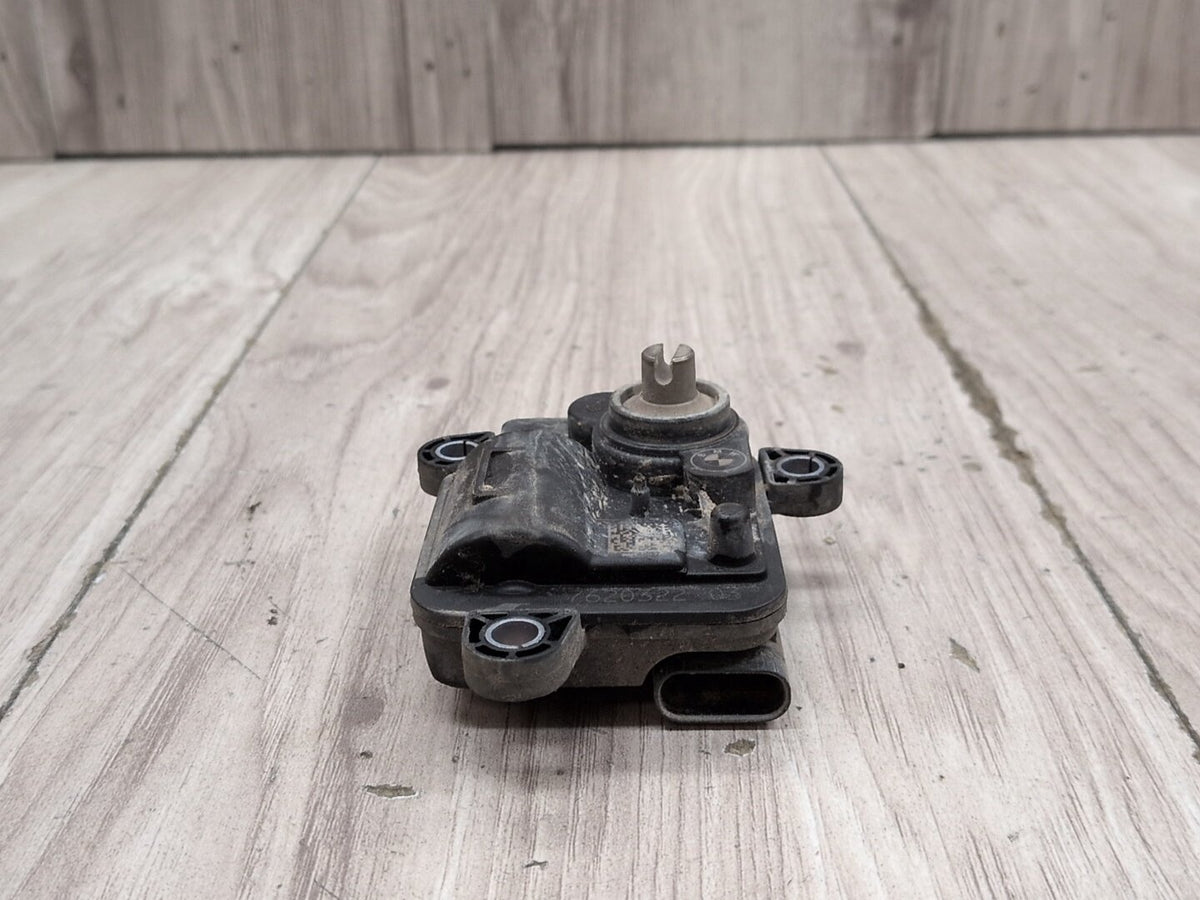 OEM BMW F15 F16 F22 F23 F30 F32 F33 F36 F44 Muffler Exhaust Flap Actuator Motor