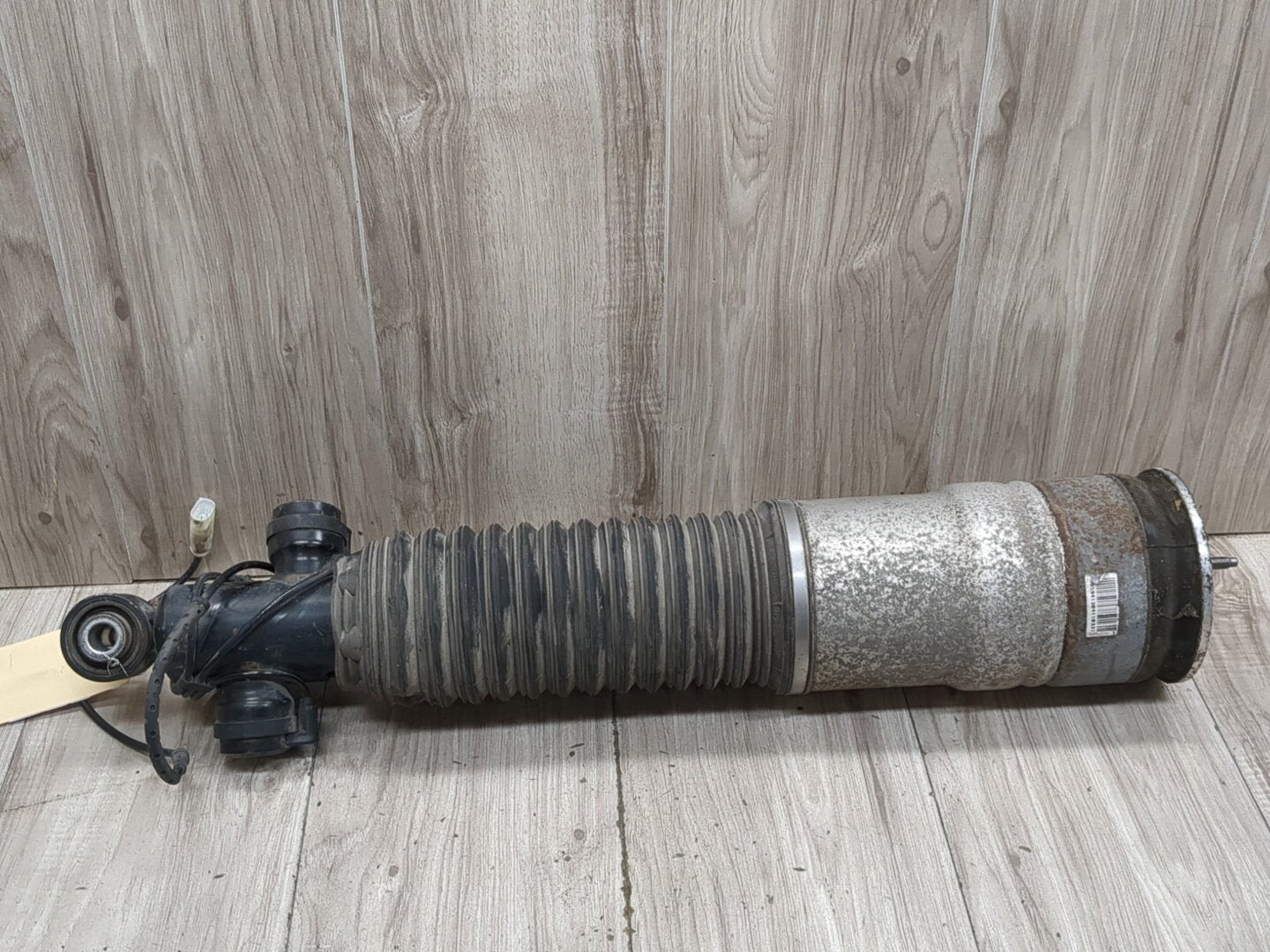 2013 BMW 750i F01 Rear Right Passenger Spring Strut Shock Absorber 6858814 N63B44O1