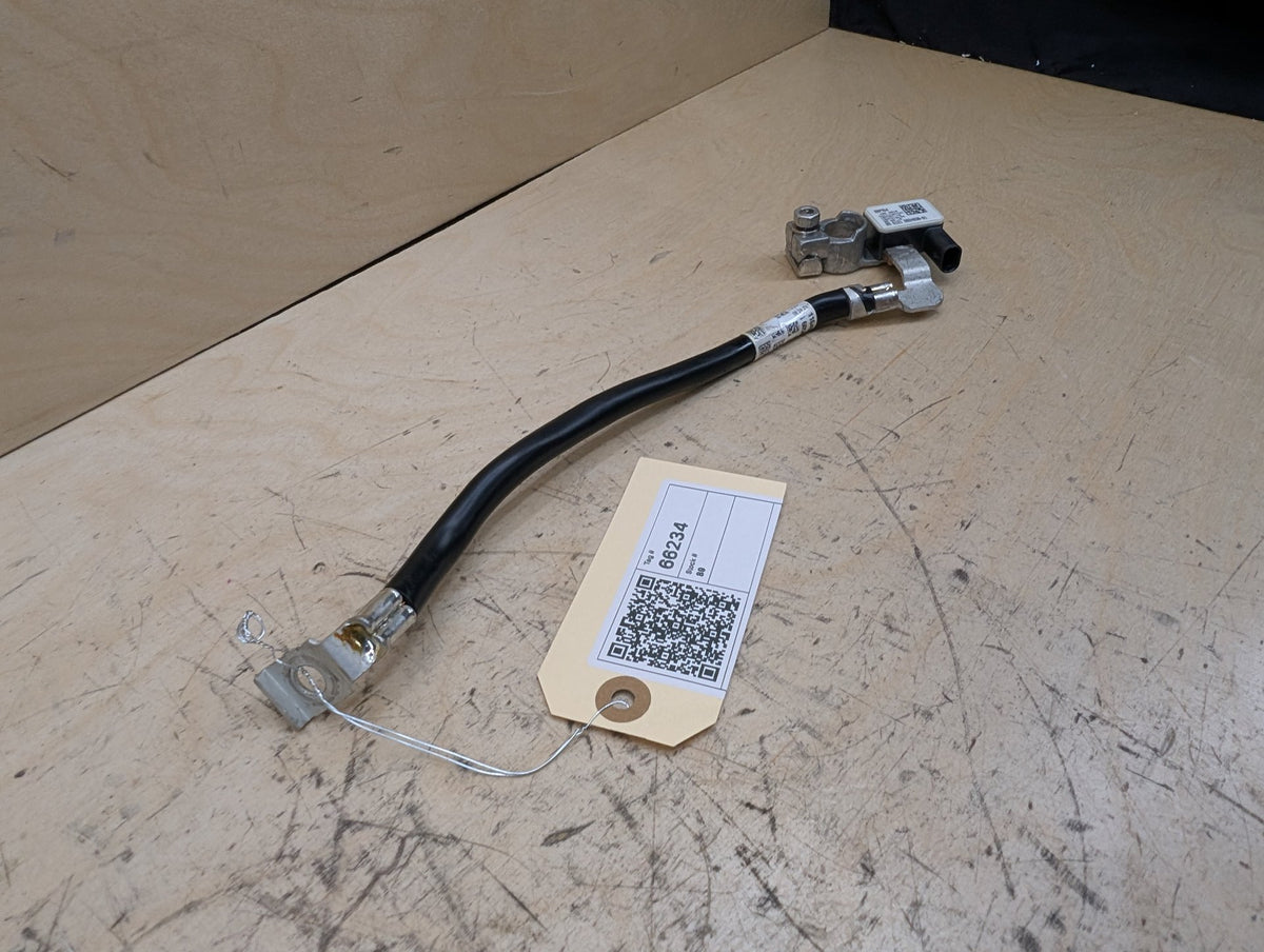 OEM BMW G01 G12 G30 X3 530 540 M550 Negative Battery Cable Terminal IBS Sensor