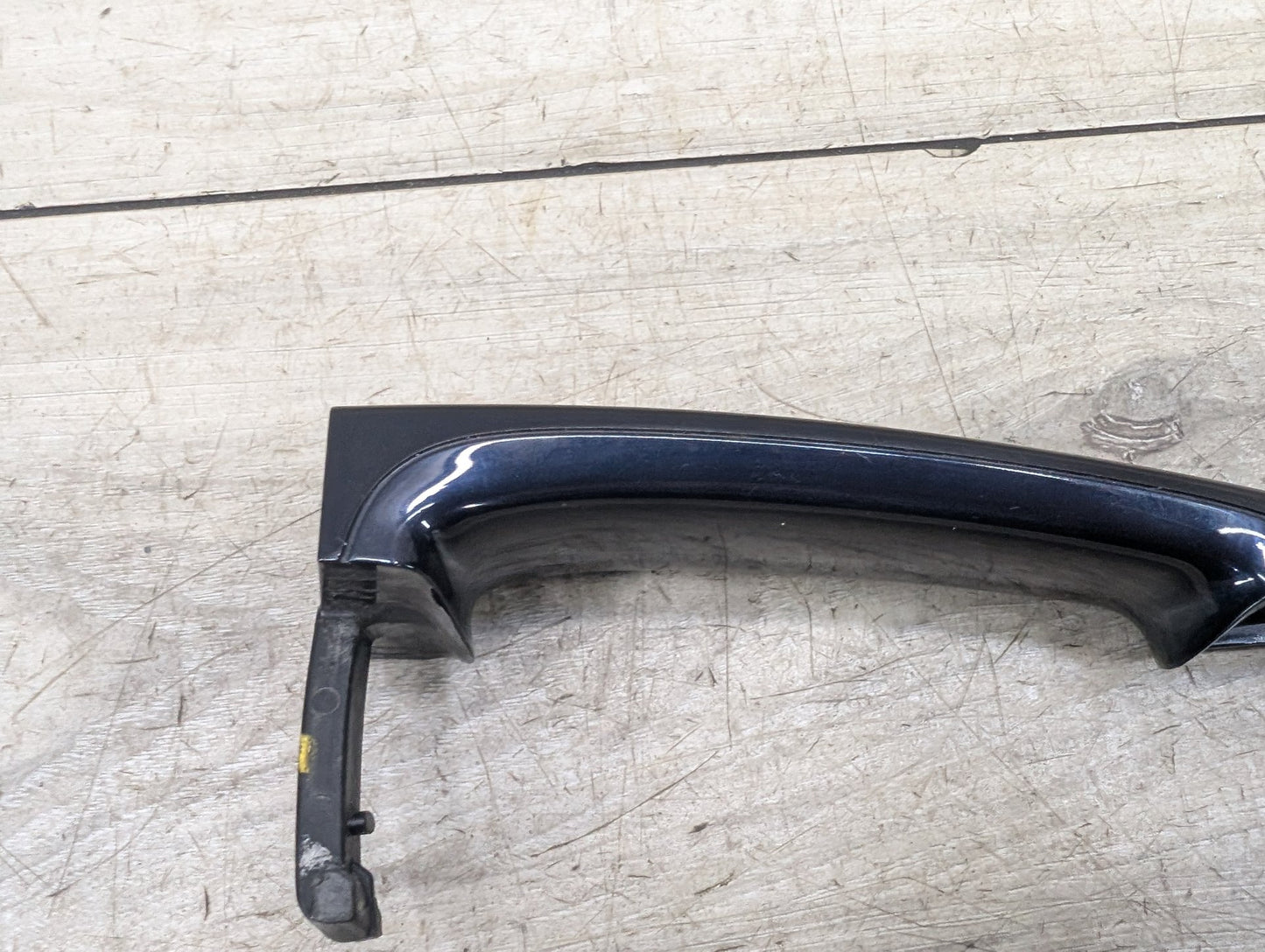 2007-2013 BMW 328i E93 Front Right Passenger Exterior Door Handle w/ Comfort Access 7209362