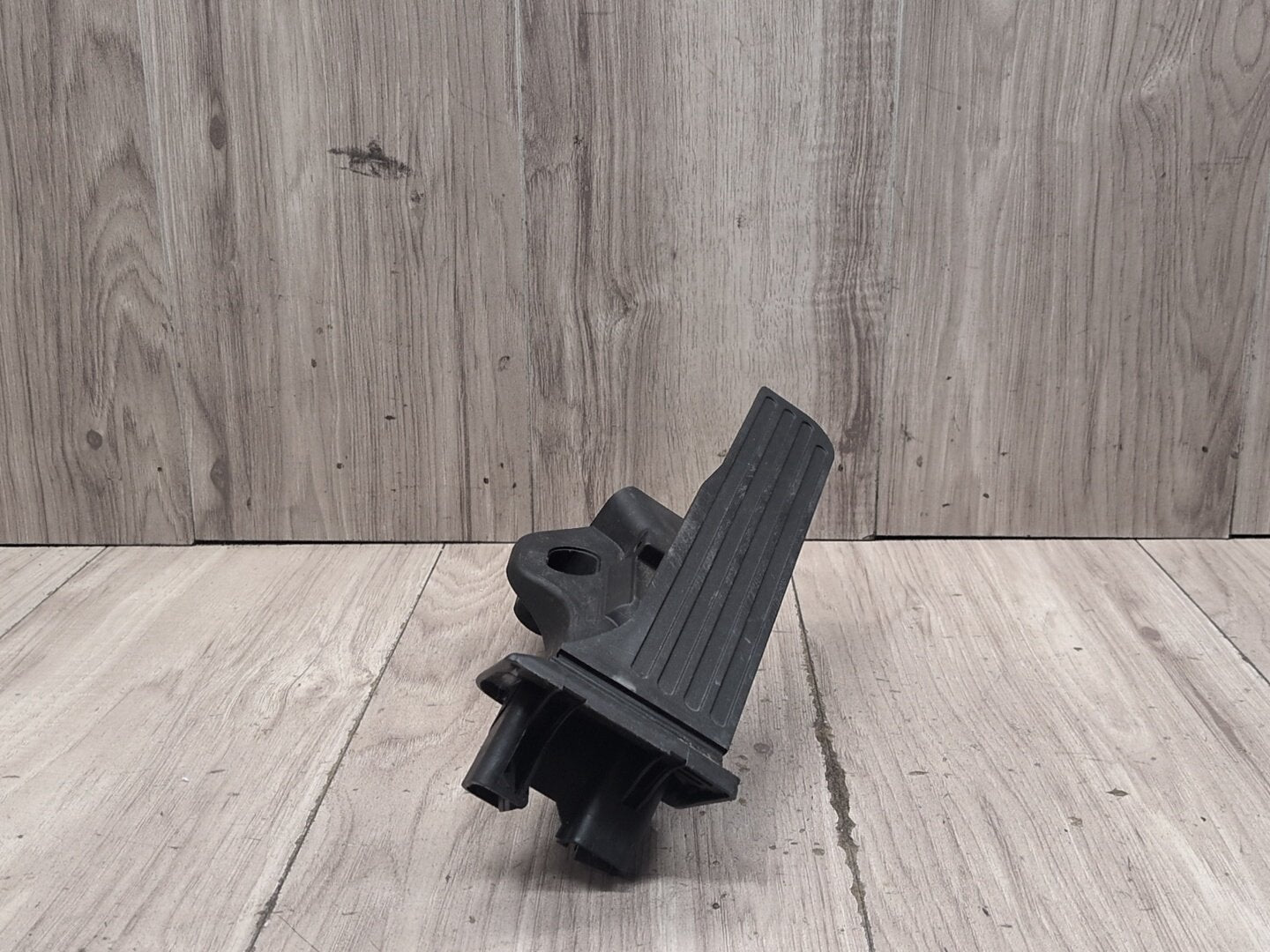 2015-2018 Audi Q3 8U Gas Accelarator Pedal 1K1723503BA