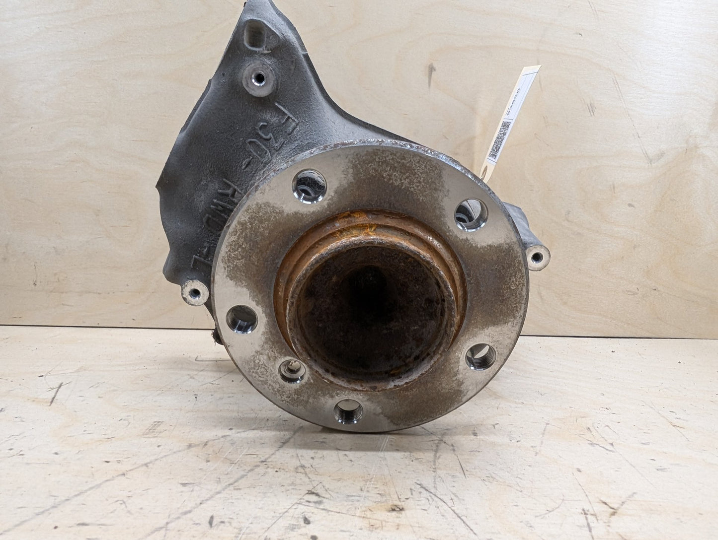 2012-2018 BMW 320i F30 Front Left Driver Spindle Knuckle w/ Bearing 6792287