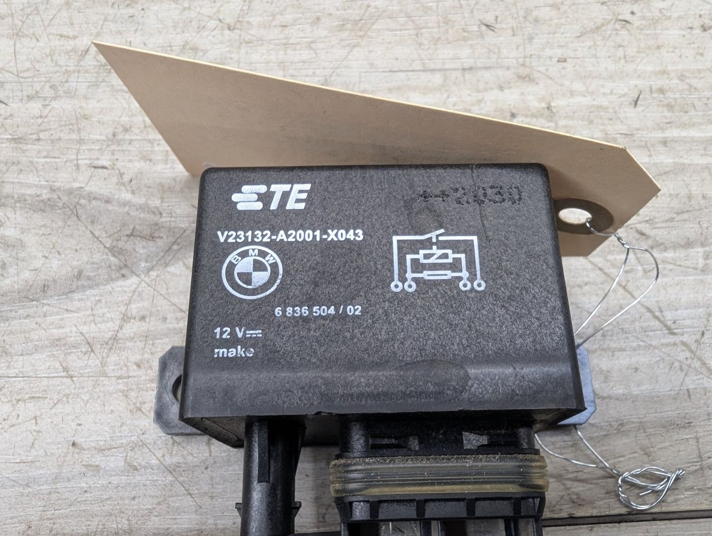 OEM BMW F23 F30 F44 F80 G01 G05 G12 G30 Cooling Fan Relay Control Module 130A