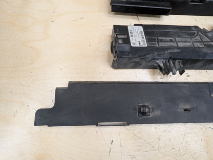 2012-2018 BMW 320i F30 Cooling Radiator Brackets SET 7600904 OEM