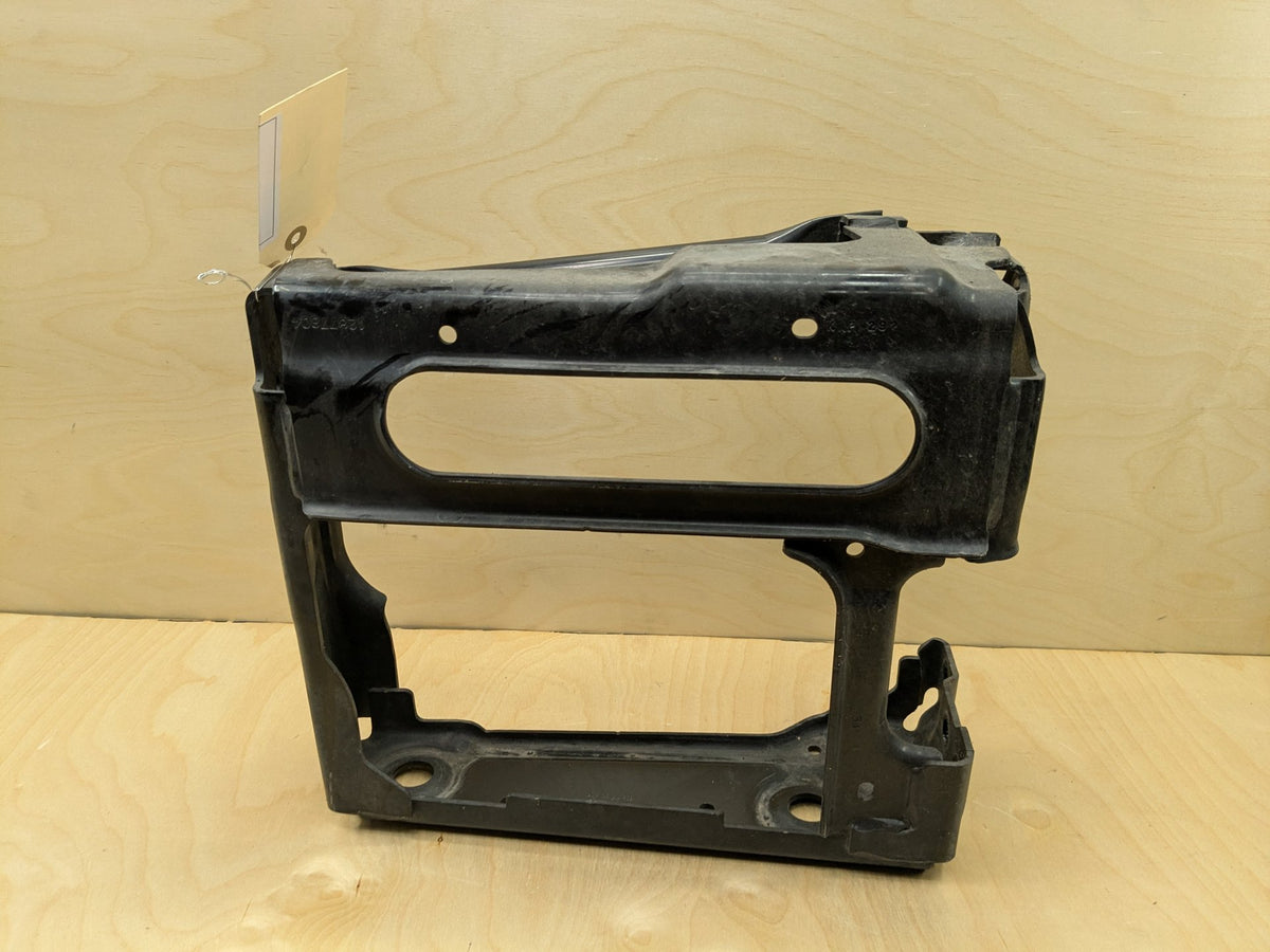 OEM BMW G01 G02 F97 X3 X4 Front Right Passenger Radiator Reinforcement Bracket