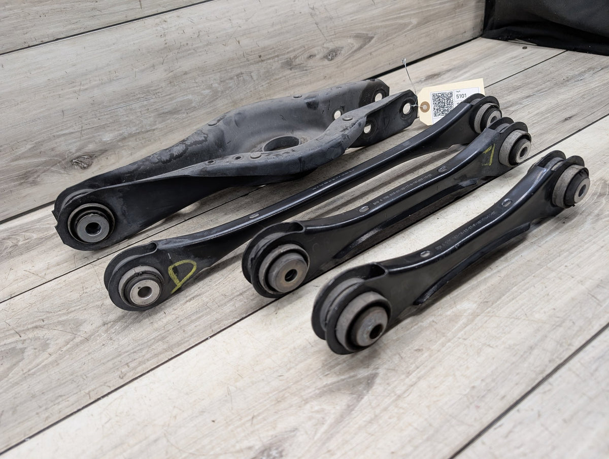 2014-2019 BMW 340 F34 Rear Left Driver Control Arms SET 6792533