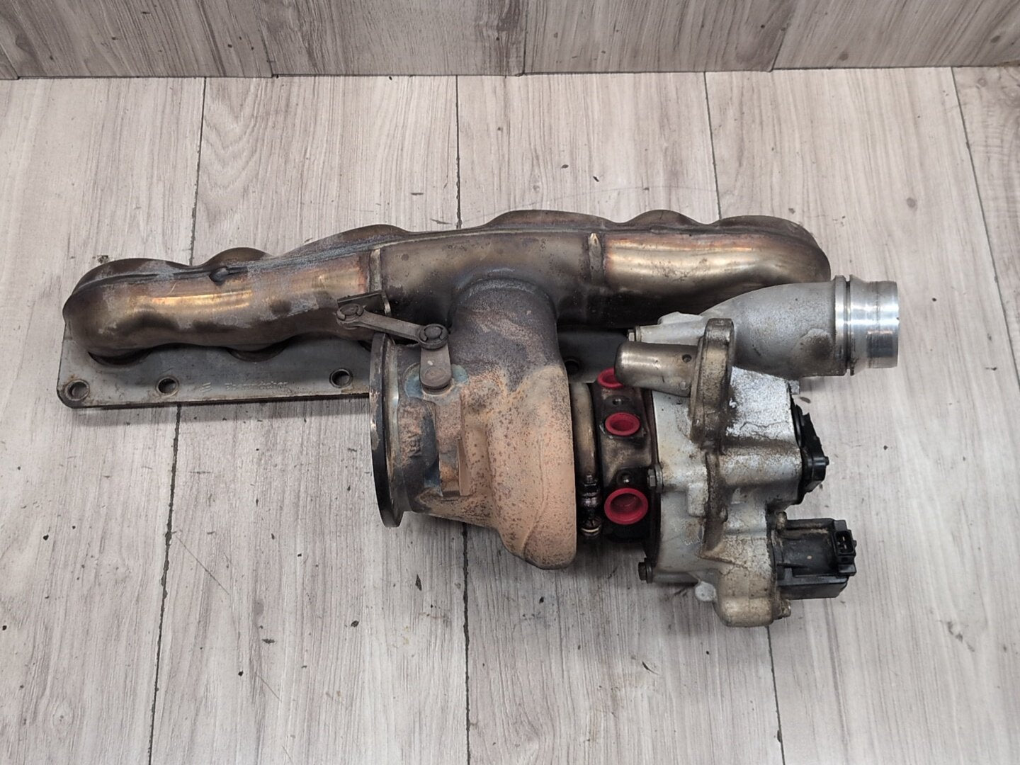 OEM BMW F06 F10 F15 F22 F25 F30 F32 F33 F36 X5 Turbo Charger w/ Manifold N55 EWG