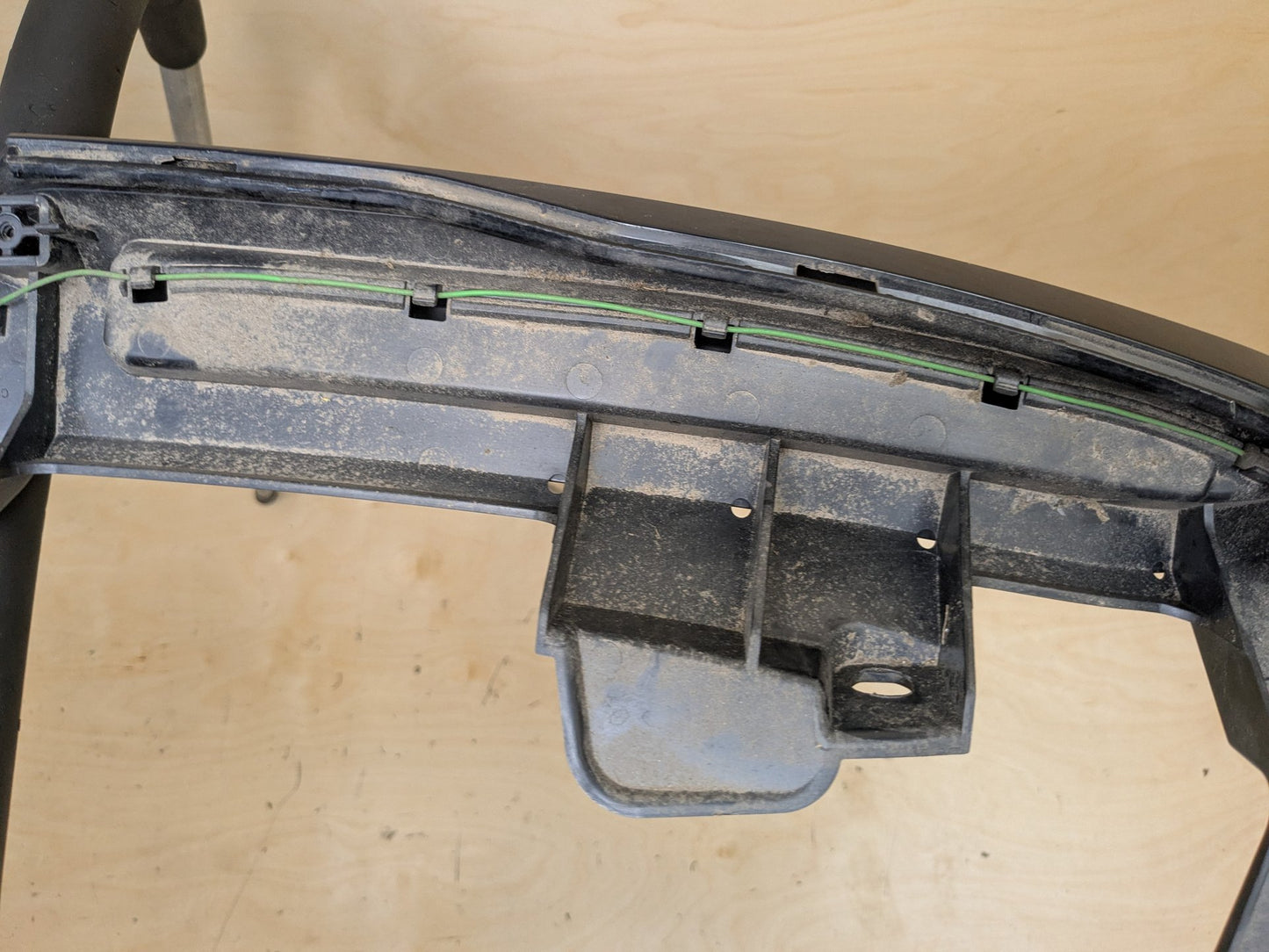 OEM BMW G01 X3 Rear Tailgate Liftagte Trunk Roof Upper Wing Spoiler Black