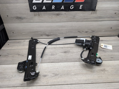 2021-2026 BMW 430i G22 Front Right Passenger Door Window Glass Regulator w/ Motor 5A071C4