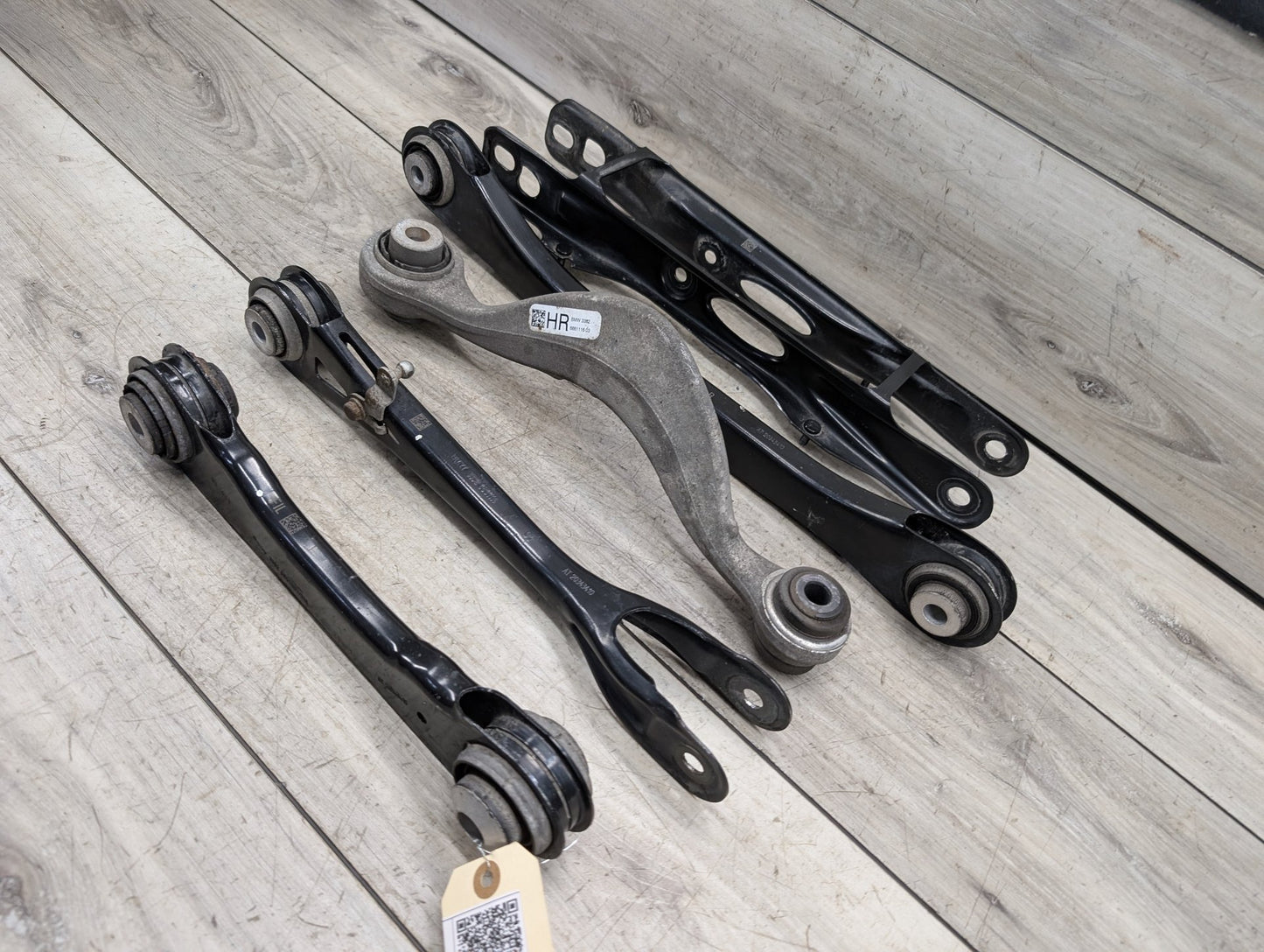 2016-2022 BMW 750Li G12 Rear Right Passenger Control Arms SET 6861116
