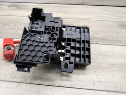 2016-2022 BMW 750Li G12 Rear Battery B+ Terminal Junction Point Relay Fuse Box 9339832