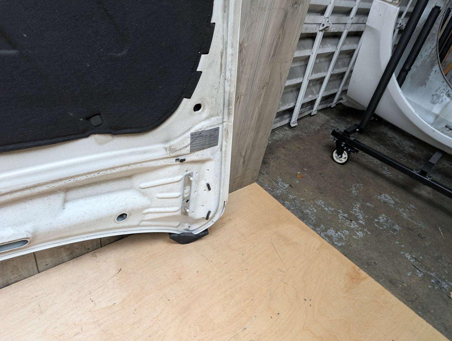 2009 - 2017 Audi Q5 8R Hood Bonnet Shell Panel 8R0823029H EA888