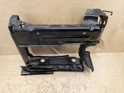 OEM BMW G20 G22 G23 G26 Front Right Passenger Radiator Reinforcement Bracket